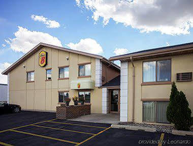 Super 8 By Wyndham Marshall Mn Luaran gambar