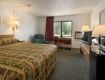 Super 8 By Wyndham Marshall Mn Bilik gambar